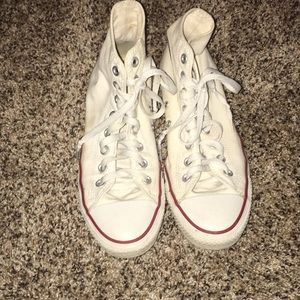 Hightop converse size 9!!